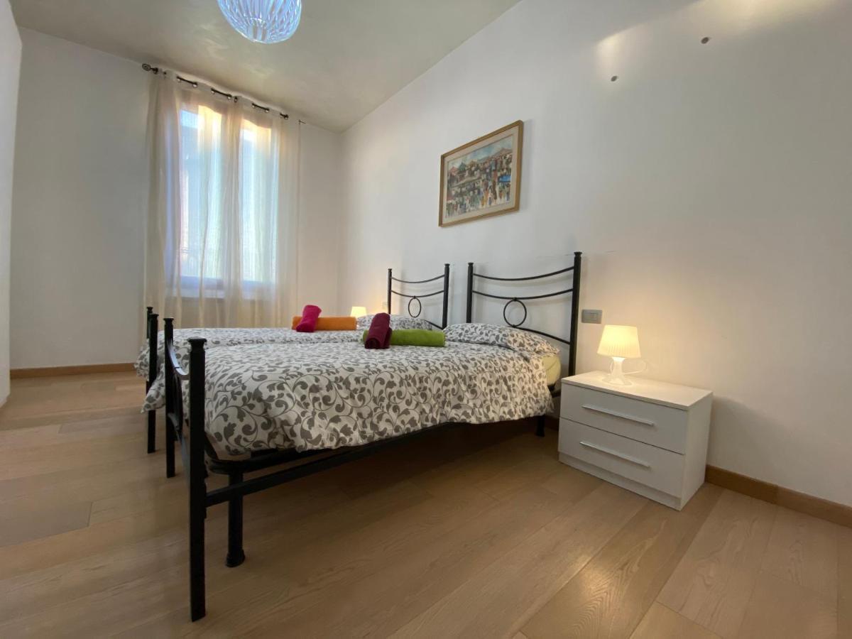 Ca' Santa Marta Apartment Velence Kültér fotó