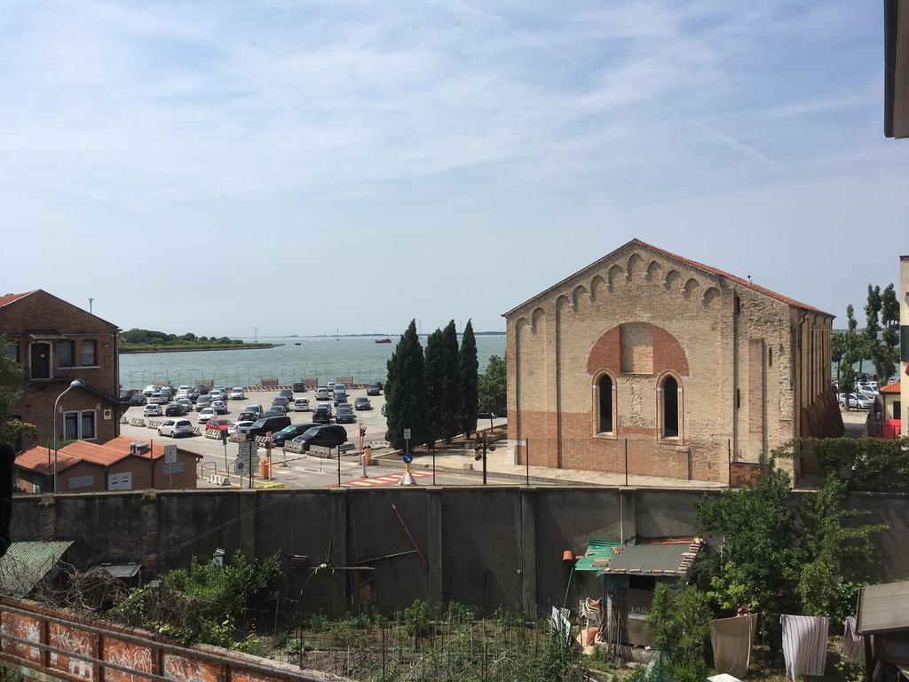Ca' Santa Marta Apartment Velence Kültér fotó
